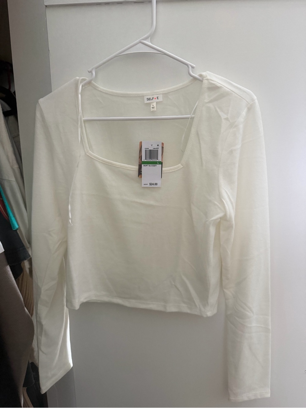 Self-E White Long-Sleeve Square-Neck Crop Top